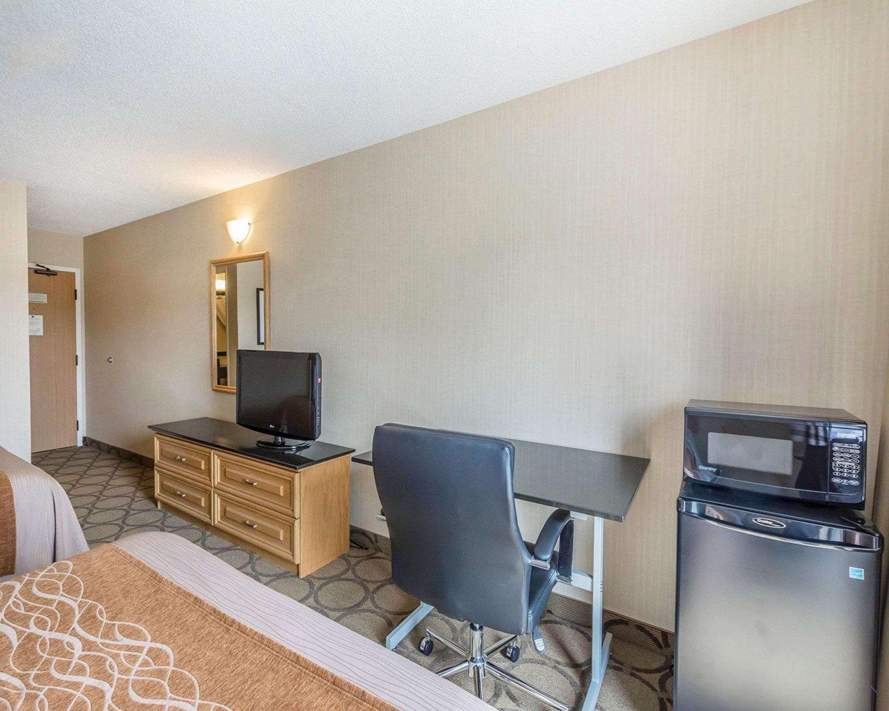 Comfort Inn Thetford Mines Exterior foto