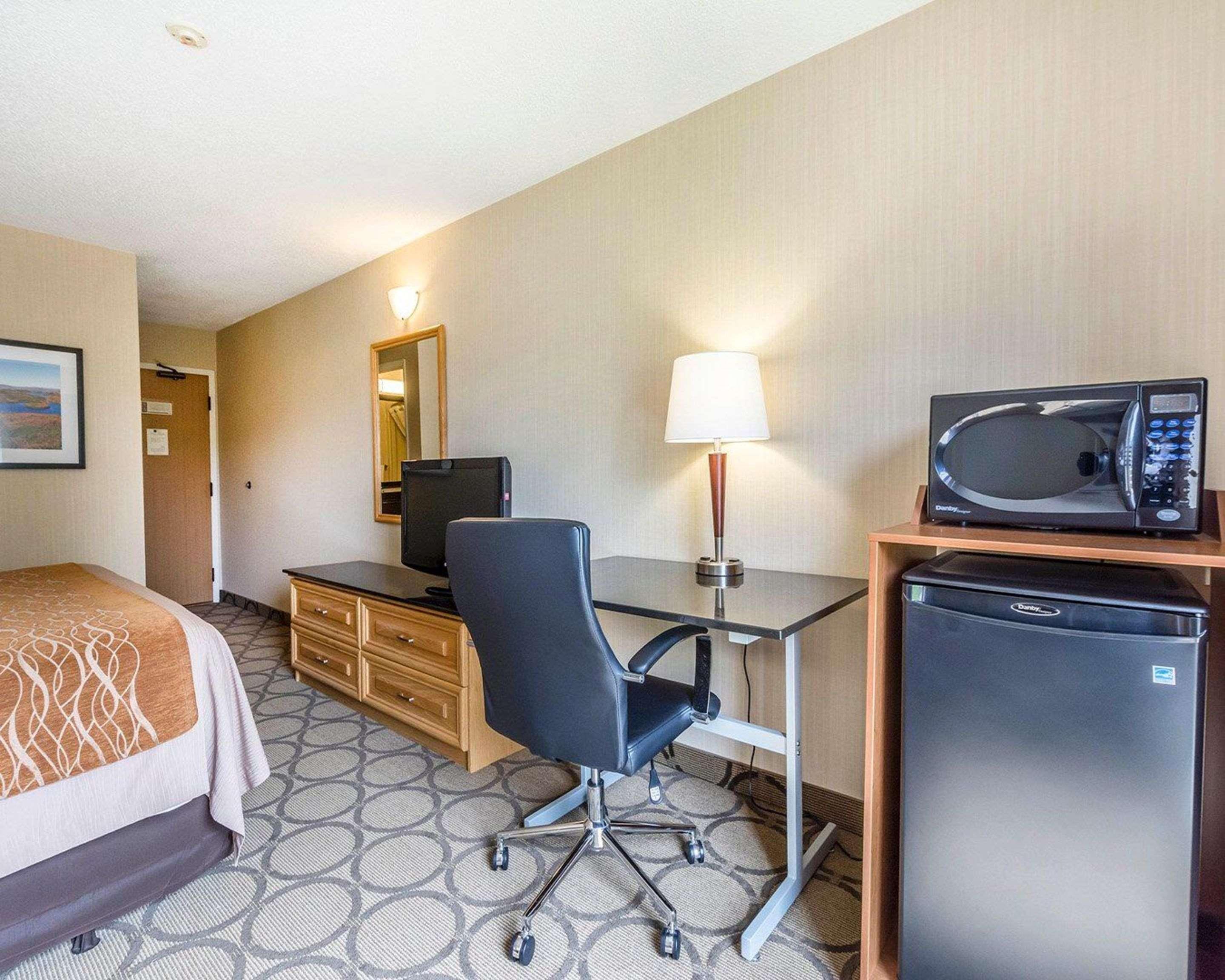 Comfort Inn Thetford Mines Exterior foto