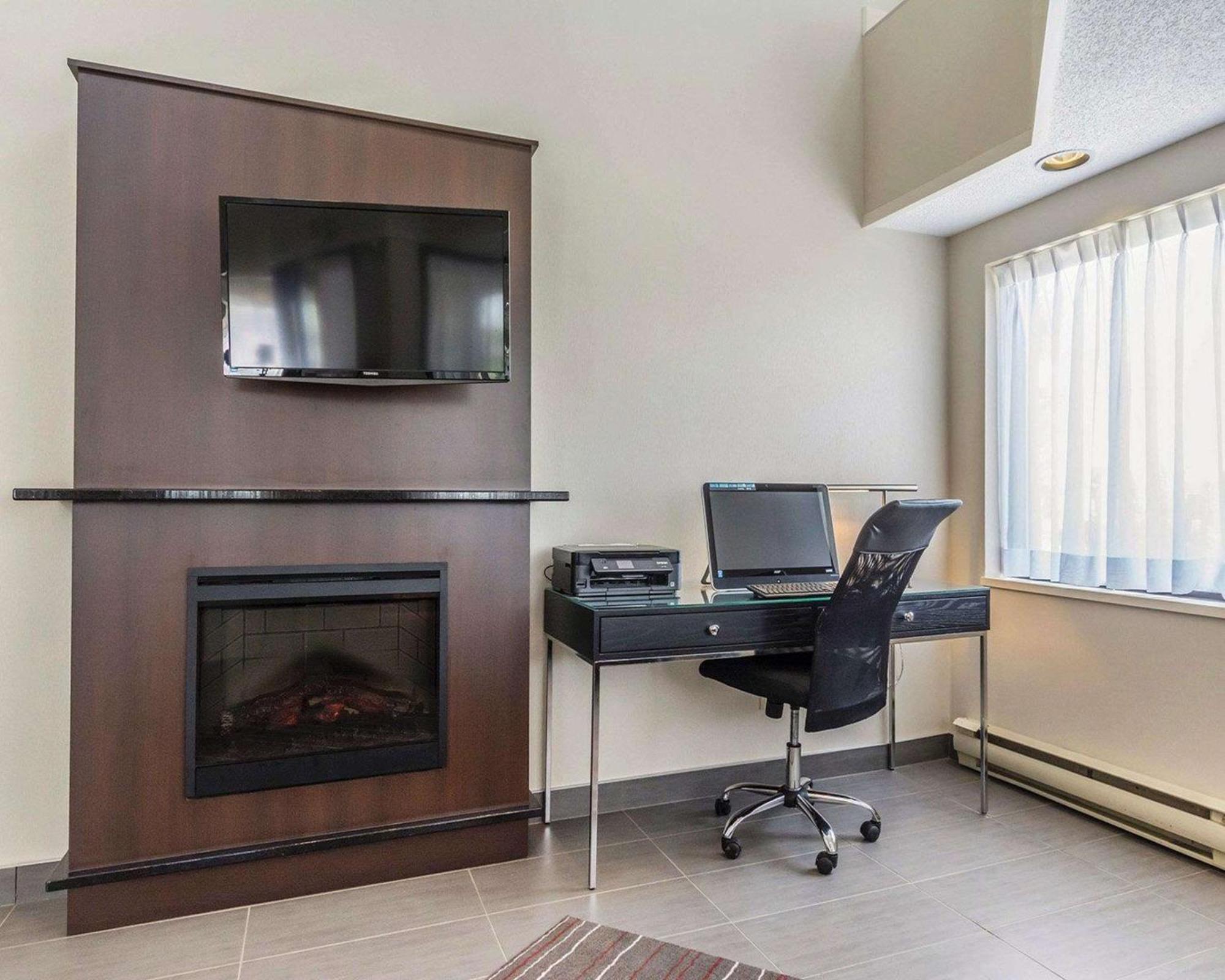 Comfort Inn Thetford Mines Exterior foto