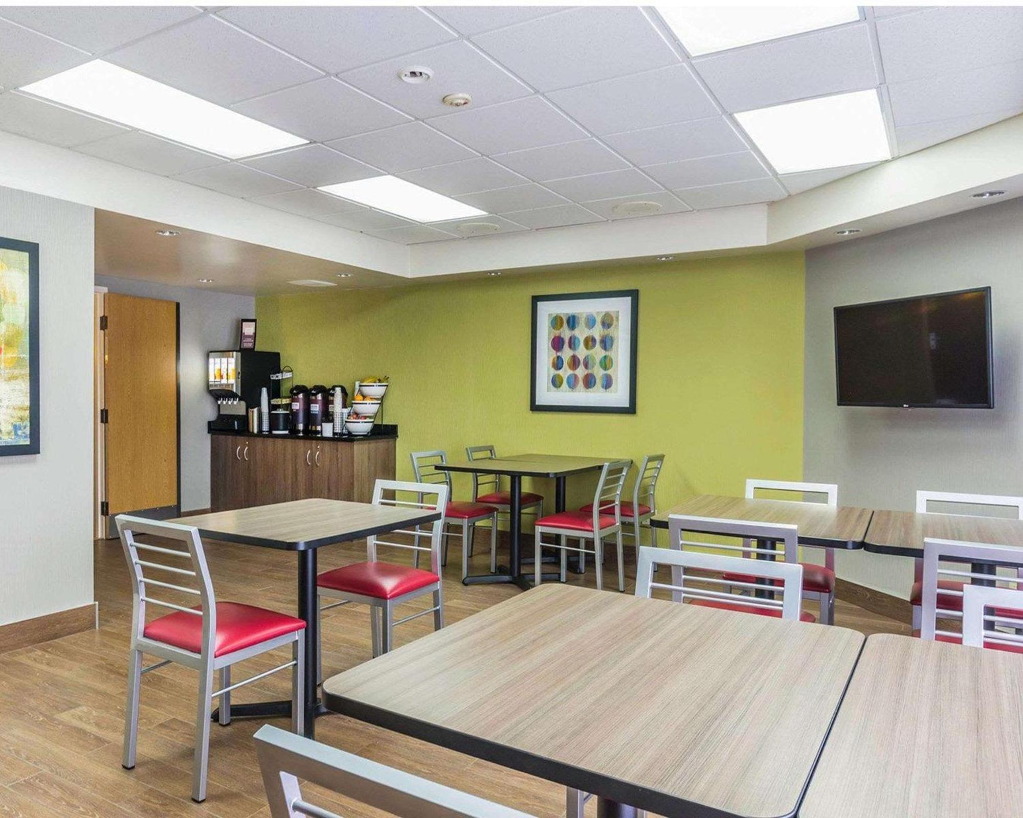 Comfort Inn Thetford Mines Exterior foto