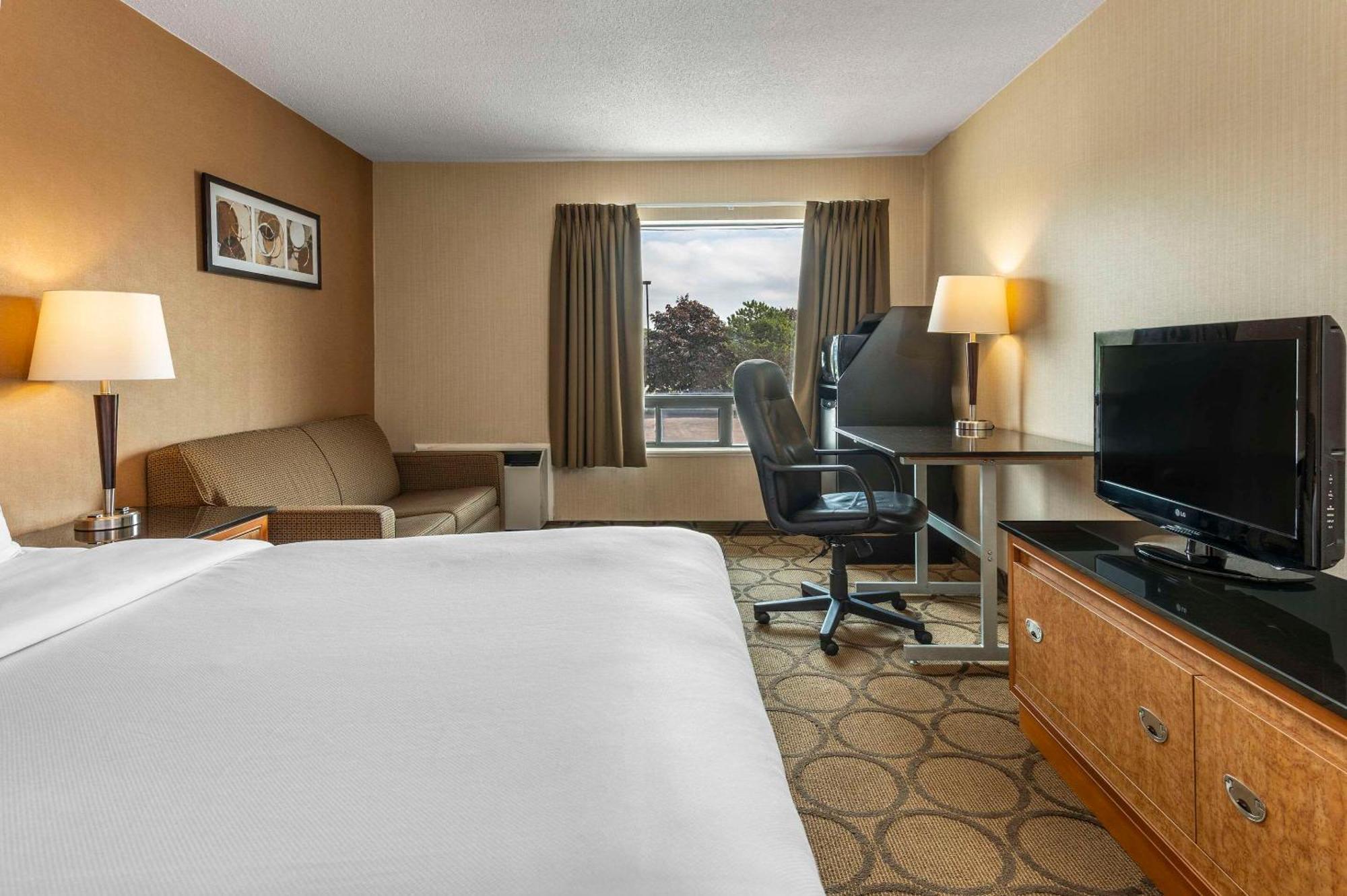 Comfort Inn Thetford Mines Exterior foto