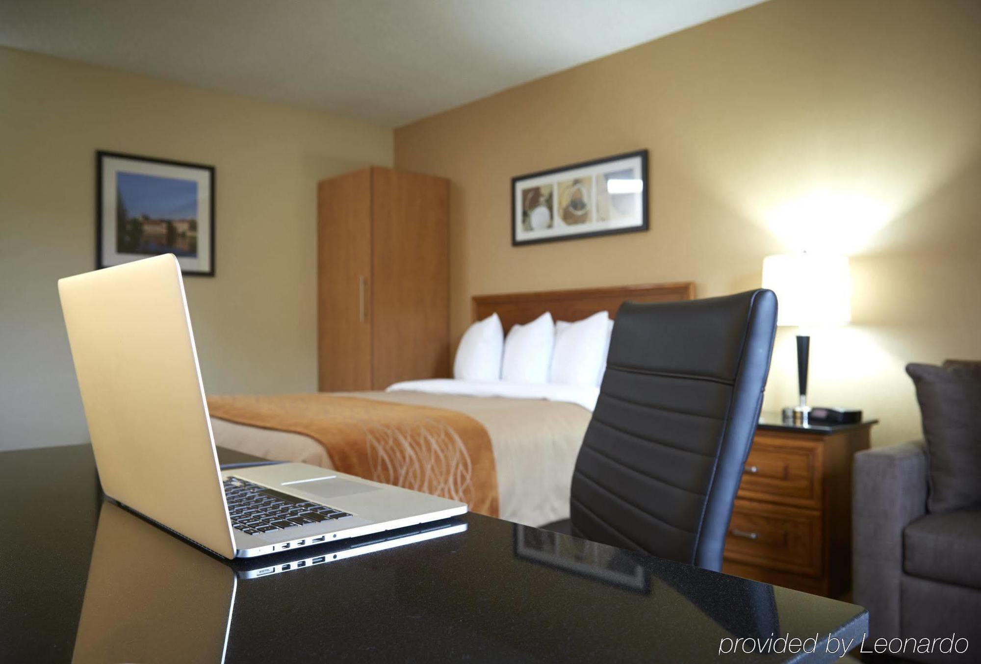 Comfort Inn Thetford Mines Exterior foto